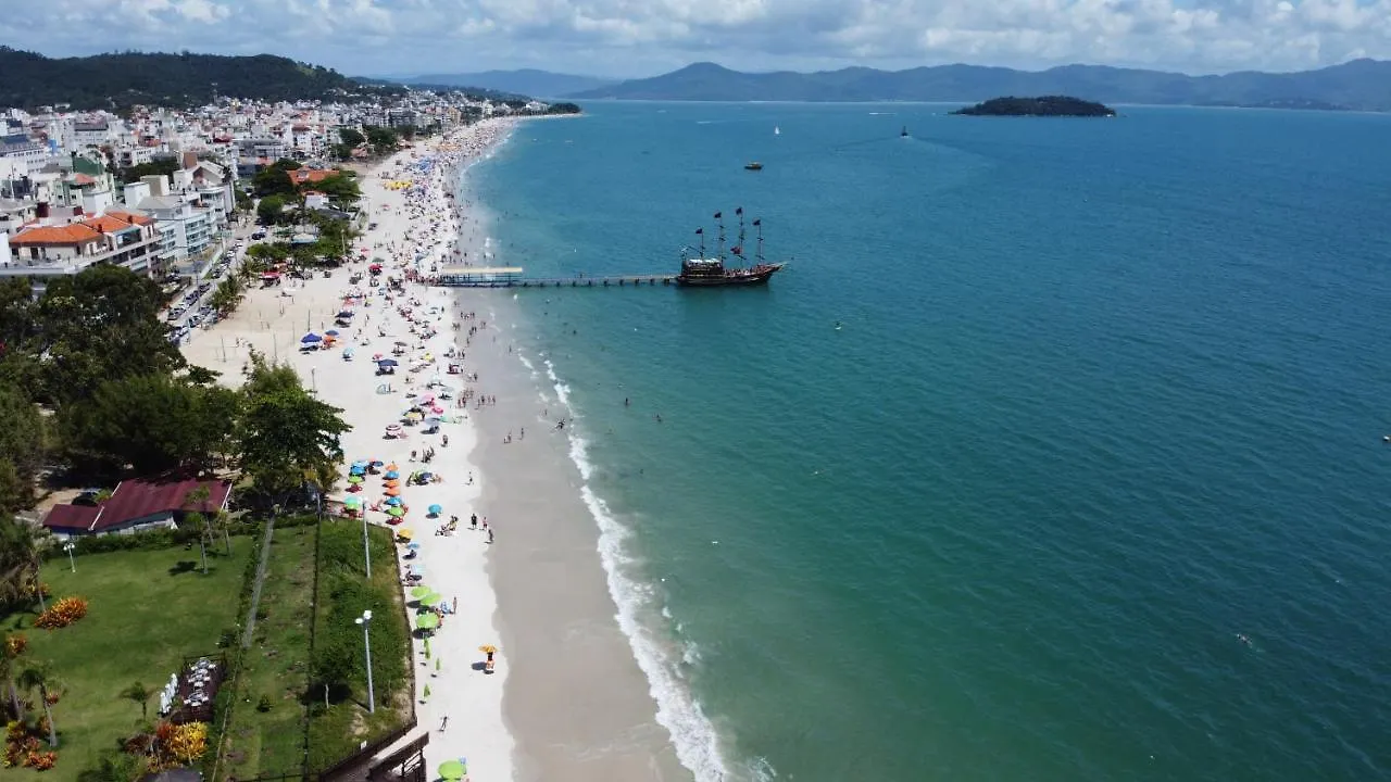 Apartment Regina Del Mare, Apartamento De Cobertura 301 Completo Para Ate 04 Pessoas A 50 Metros Da Praia Em Florianopolis